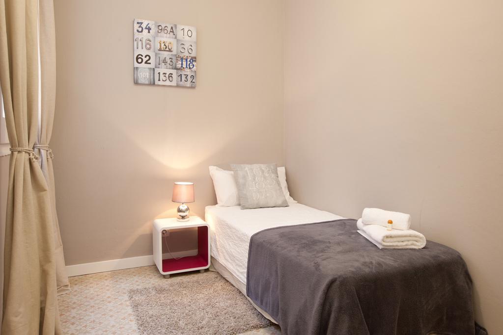 Enjoy Apartments Sofia Barcelona Room photo