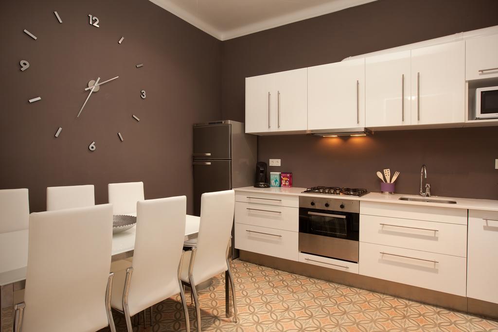 Enjoy Apartments Sofia Barcelona Room photo