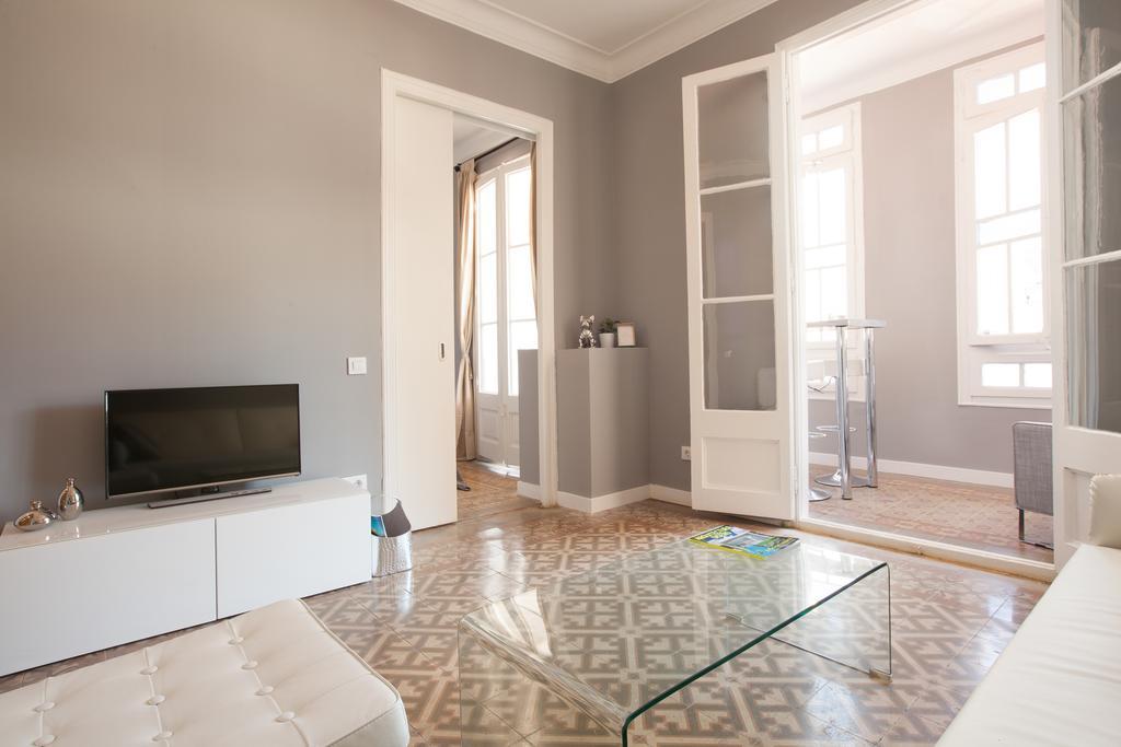 Enjoy Apartments Sofia Barcelona Exterior photo