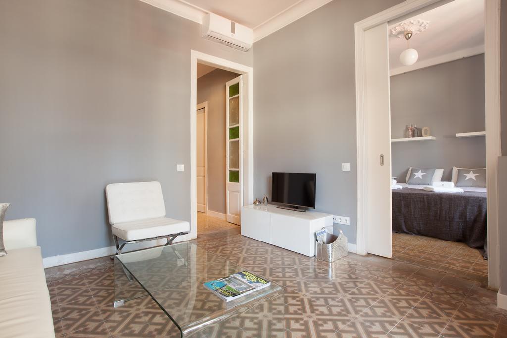 Enjoy Apartments Sofia Barcelona Exterior photo