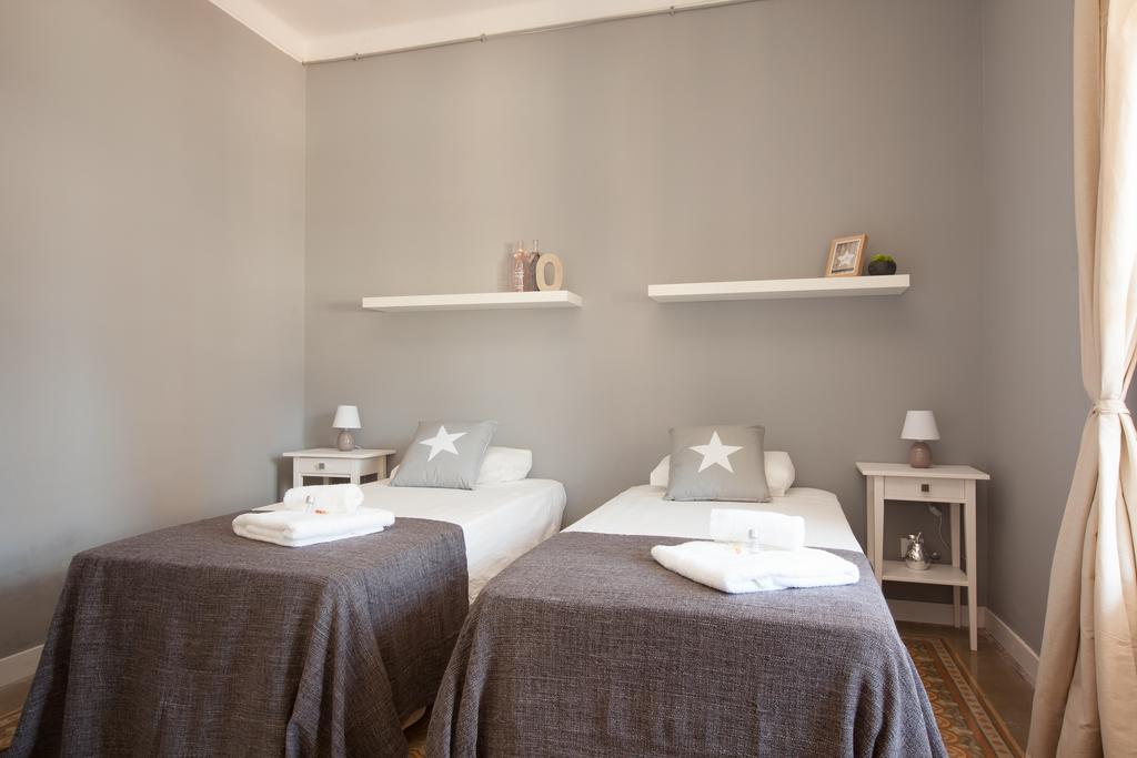 Enjoy Apartments Sofia Barcelona Exterior photo