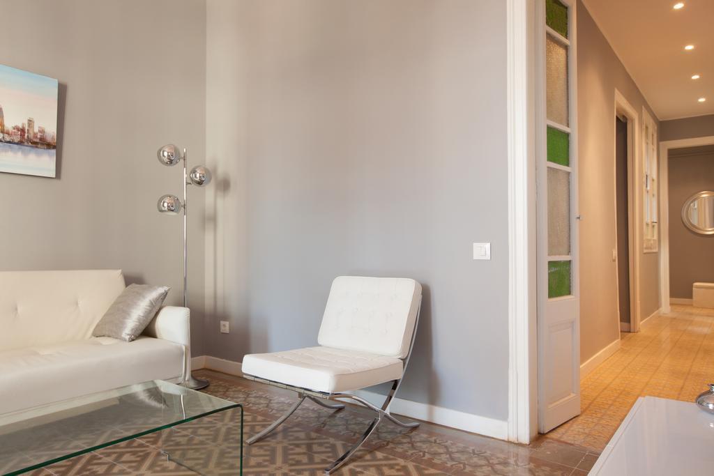 Enjoy Apartments Sofia Barcelona Exterior photo