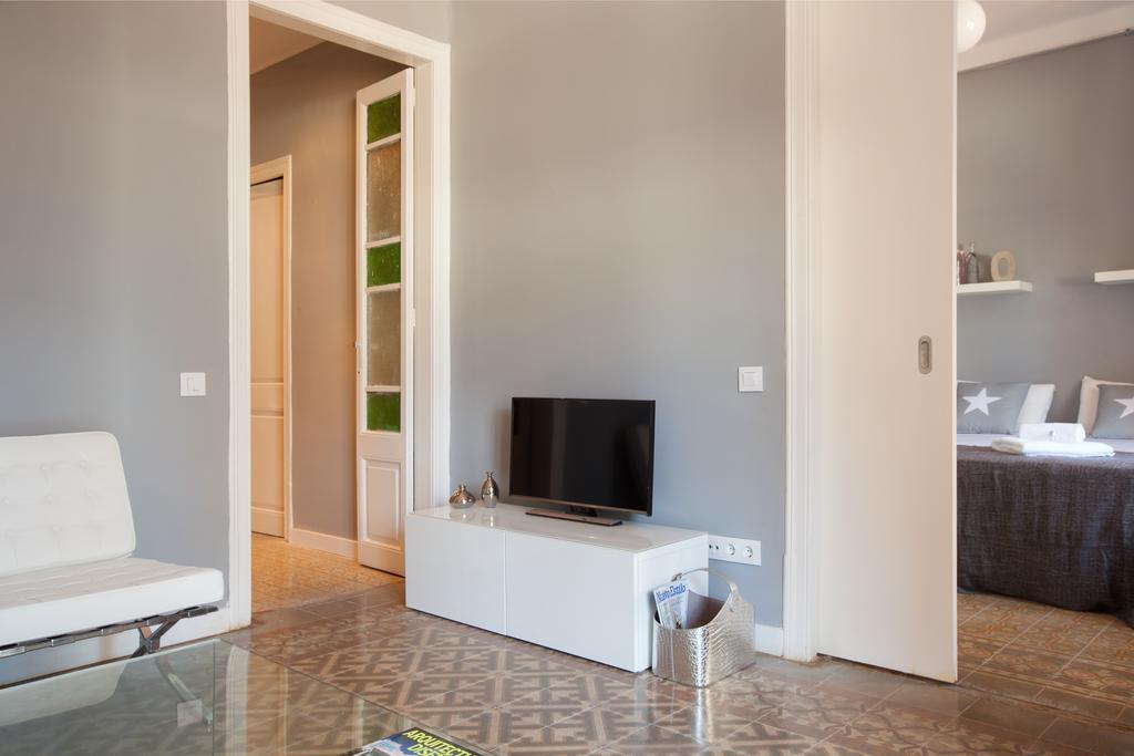 Enjoy Apartments Sofia Barcelona Exterior photo